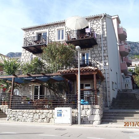 Apartments Mirela Gradac  Extérieur photo