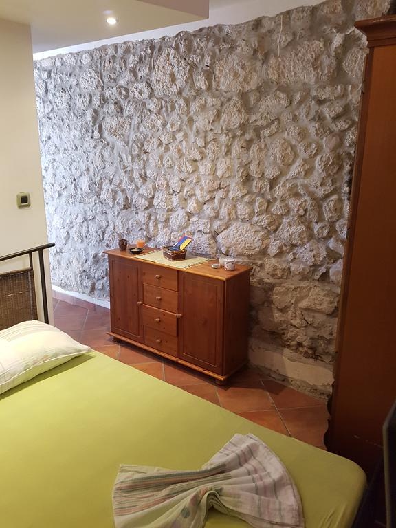 Apartments Mirela Gradac  Extérieur photo