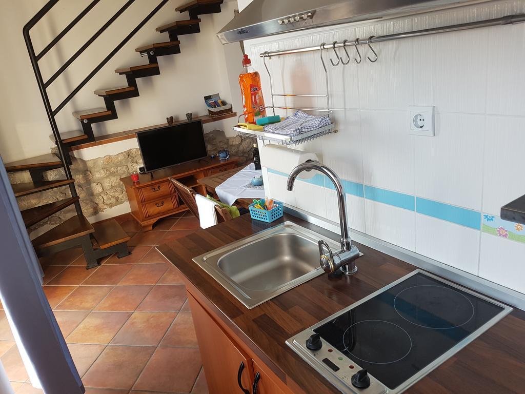 Apartments Mirela Gradac  Extérieur photo