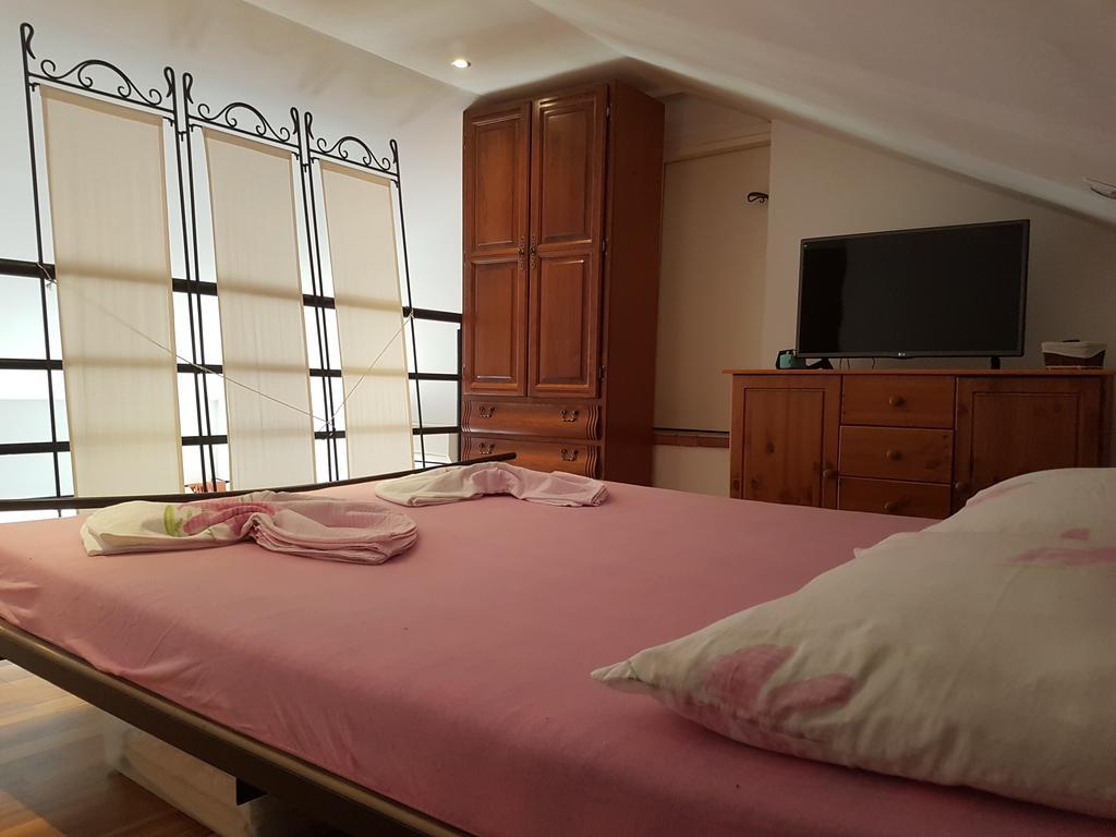 Apartments Mirela Gradac  Extérieur photo