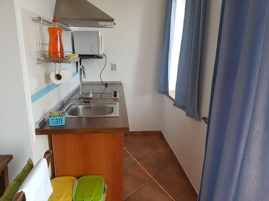 Apartments Mirela Gradac  Extérieur photo