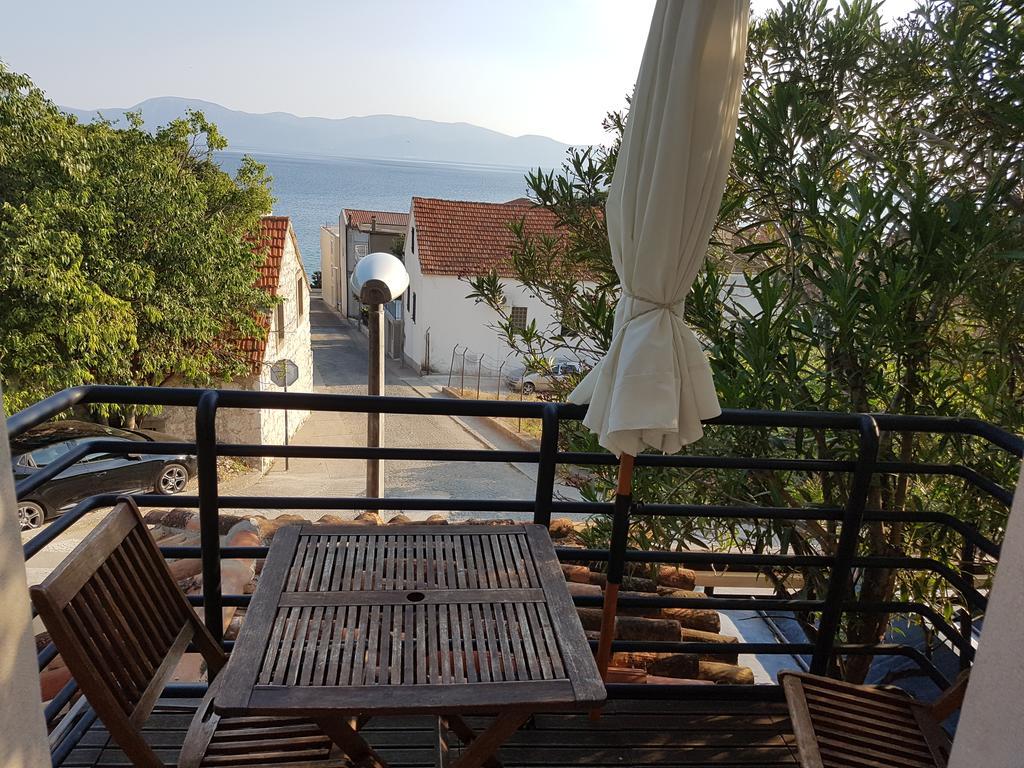 Apartments Mirela Gradac  Extérieur photo