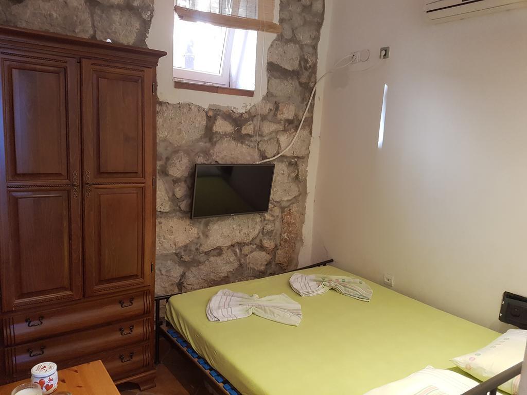 Apartments Mirela Gradac  Extérieur photo
