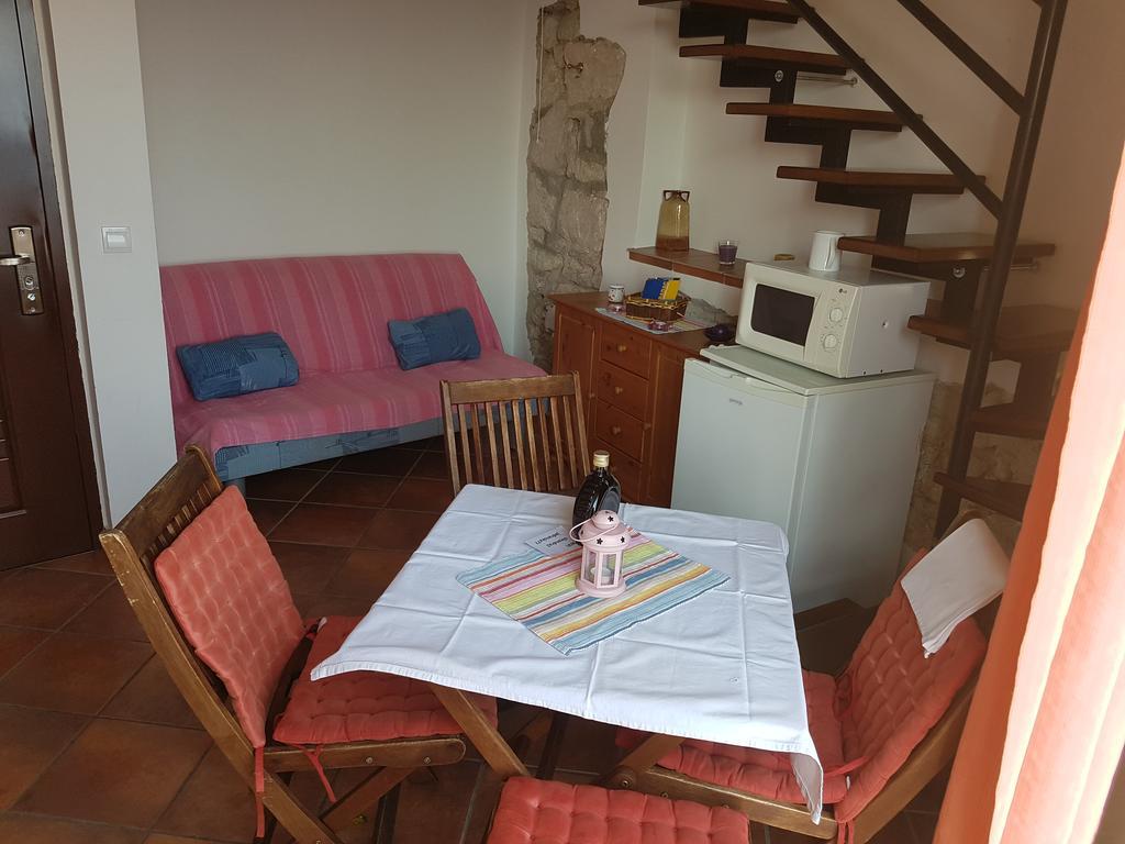 Apartments Mirela Gradac  Extérieur photo